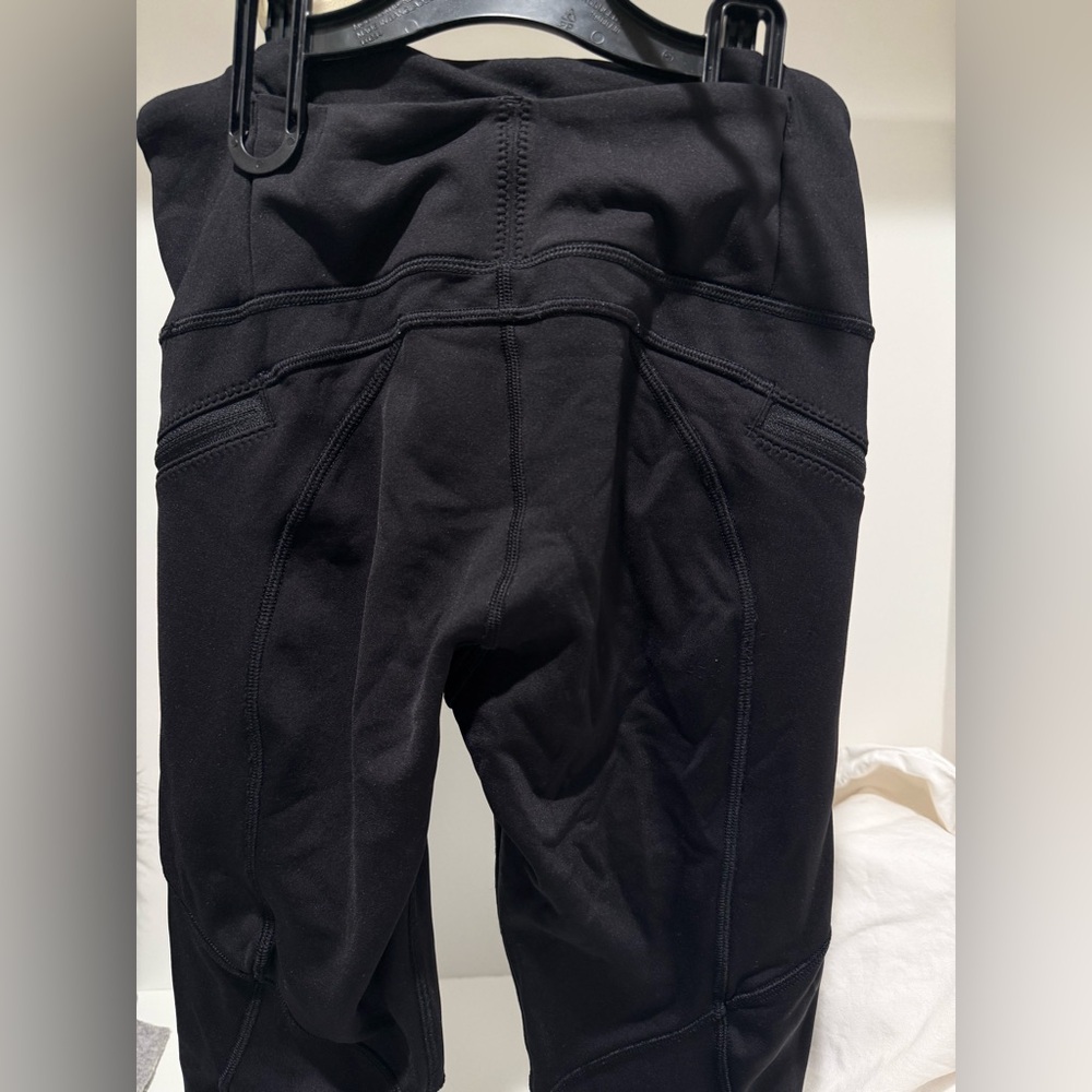 Lululemon zipper pockets Athletic Leggings - Picture 5 of 7